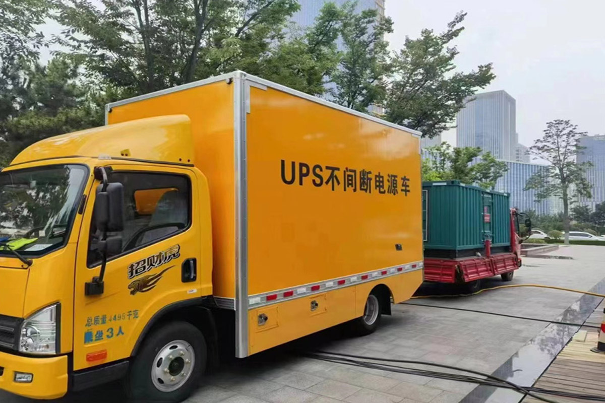 垣曲发电机租赁施工现场